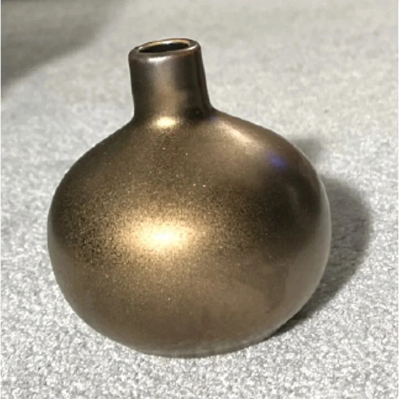 Reed diffuser - Picture 1 of 5